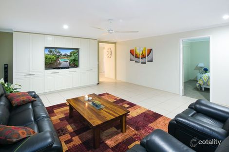 Property photo of 57 Adaminaby Drive Helensvale QLD 4212