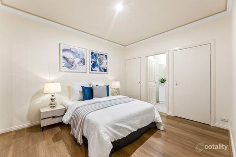 Property photo of 2/13 The Ridge Glen Waverley VIC 3150