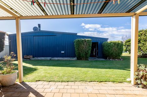 Property photo of 20 Lunar Rise McKail WA 6330