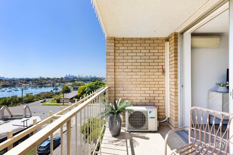 Property photo of 14/1 Bortfield Drive Chiswick NSW 2046