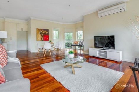 Property photo of 2/81 Hillview Avenue Mount Waverley VIC 3149