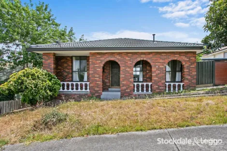 33 Vincent Rd, Morwell, VIC 3840