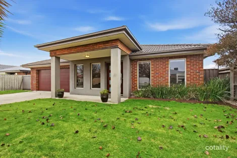 Property photo of 16 Summerhill Road Traralgon VIC 3844