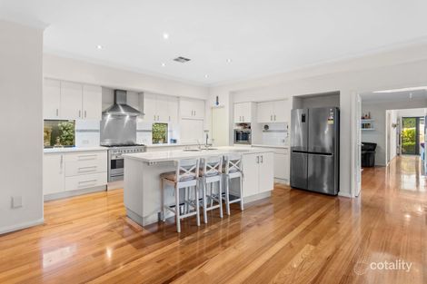 Property photo of 13 Crowley Vista Salter Point WA 6152