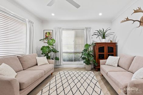 Property photo of 8 Montpellier Drive Werribee VIC 3030