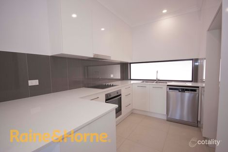 4/75 Dickenson St, Carina, QLD 4152