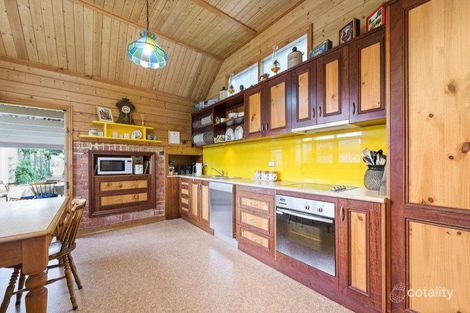 Property photo of 21 Holden Street Camperdown VIC 3260