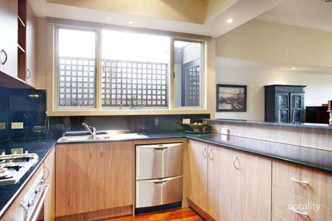 Property photo of 2/35 Broomfield Road Hawthorn East VIC 3123
