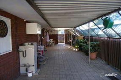 Property photo of 101 Lyrebird Way Thornlie WA 6108