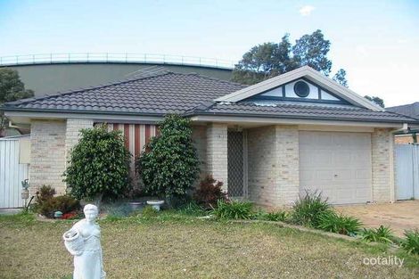 Property photo of 48 Batten Circuit South Windsor NSW 2756