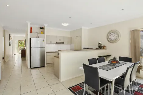 Property photo of 6 Dingo Street North Lakes QLD 4509