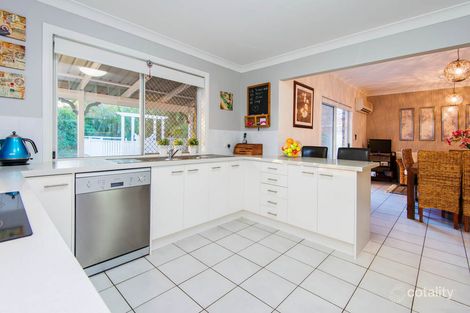 Property photo of 14 Blue Grass Crescent Eight Mile Plains QLD 4113