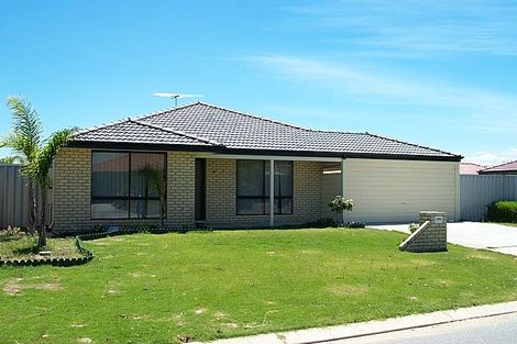 Property photo of 10 Dunlowe Loop Warnbro WA 6169