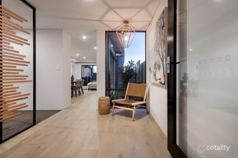 Property photo of 3 Stoddart Way Bateman WA 6150