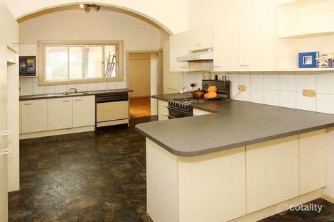 Property photo of 4 Kinkora Road Reservoir VIC 3073