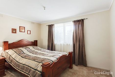 Property photo of 7/15-19 Eddys Grove Bentleigh VIC 3204