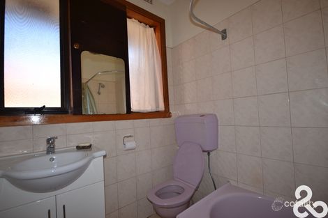 Property photo of 5 Coleman Crescent Reservoir VIC 3073