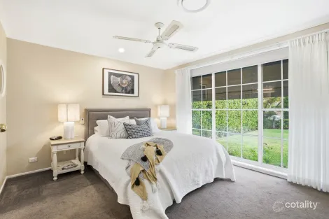 Property photo of 52 Battlement Crescent Castle Hill NSW 2154