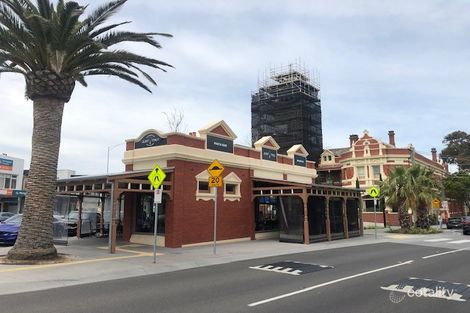 32 Como Pde W, Mentone, VIC 3194