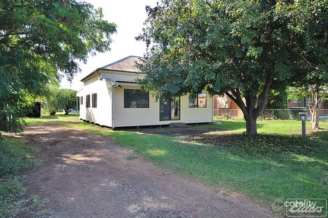 108 Pratten St, Dalby, QLD 4405