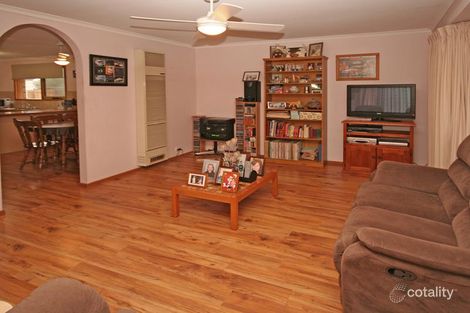 Property photo of 14 Yaltara Close Cranbourne West VIC 3977