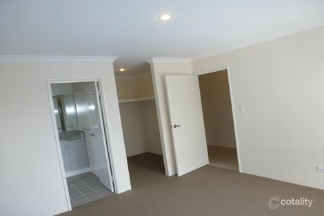 Property photo of 35 Larwood Crescent High Wycombe WA 6057