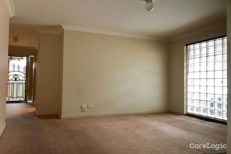 Property photo of 2/43 Coopers Hill Drive Westmeadows VIC 3049