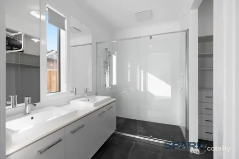 Property photo of 26 Catchment Drive Fraser Rise VIC 3336