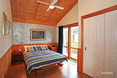 Property photo of 16 Forest Drive Fairhaven VIC 3231