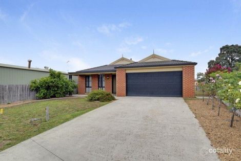 Property photo of 1 Mayfair Court Traralgon VIC 3844
