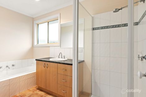 Property photo of 25 Teston Close Whittlesea VIC 3757