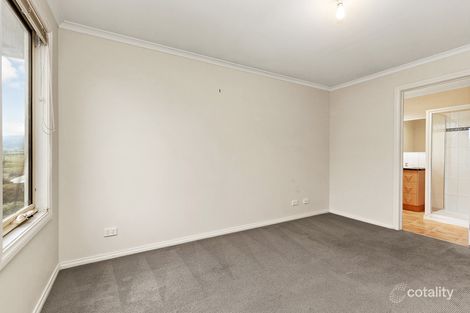 Property photo of 25 Teston Close Whittlesea VIC 3757