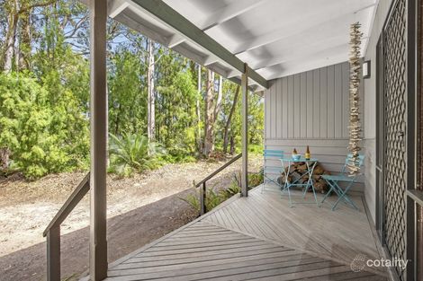 Property photo of 1 Connells Close Mossy Point NSW 2537
