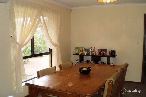Property photo of 3/4 Kareda Drive Campbelltown SA 5074