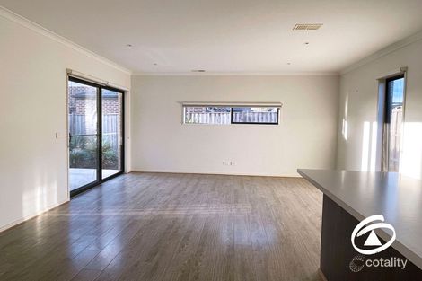 Property photo of 29 Elmtree Crescent Clyde North VIC 3978