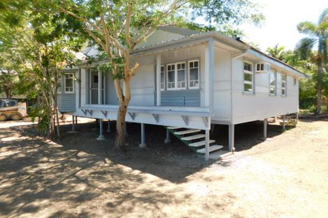 Property photo of 53 Twelfth Avenue Railway Estate QLD 4810