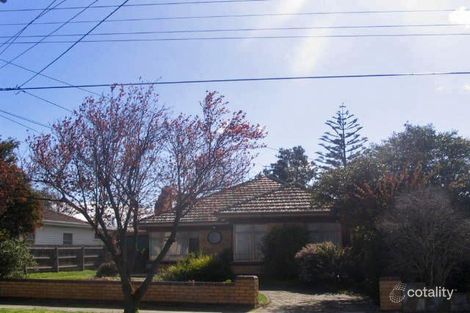 Property photo of 15 Douglas Street Ashwood VIC 3147