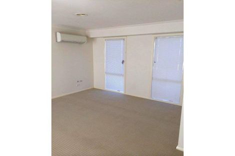 Property photo of 7 Green Court Burnside Heights VIC 3023
