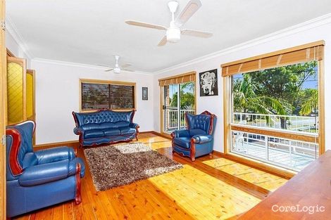 Property photo of 23 Warrina Avenue Summerland Point NSW 2259