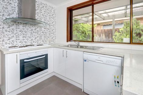 Property photo of 9 Narambi Crescent Frankston VIC 3199