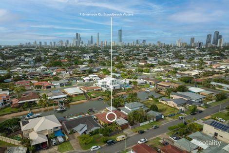 Property photo of 9 Ensenada Court Broadbeach Waters QLD 4218