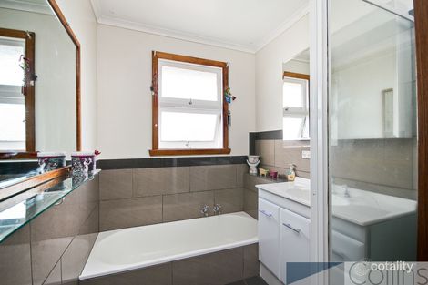 Property photo of 30 Willow Avenue Devonport TAS 7310