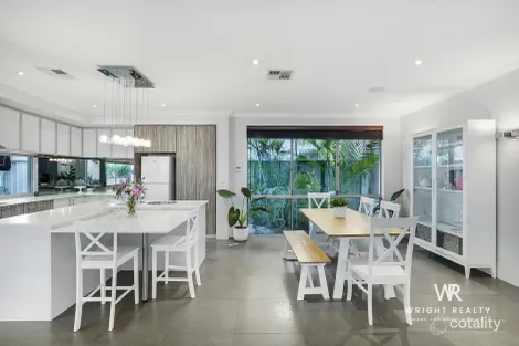 Property photo of 16 Solaia Loop Woodvale WA 6026