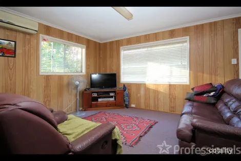 Property photo of 14 Oak Street Bundamba QLD 4304