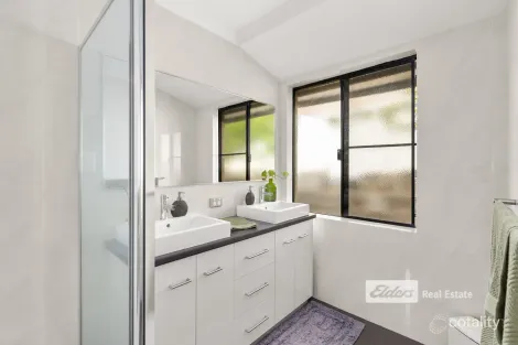 Property photo of 61 Barnes Avenue Australind WA 6233