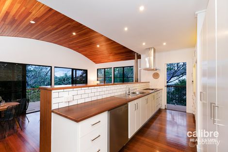 Property photo of 27 Outlook Crescent Bardon QLD 4065