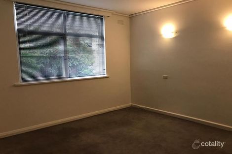 Property photo of 4/50 Kooyong Road Caulfield North VIC 3161