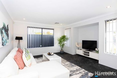 Property photo of 7 Calderstone Rise Landsdale WA 6065