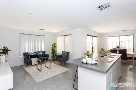 Property photo of 7 Calderstone Rise Landsdale WA 6065