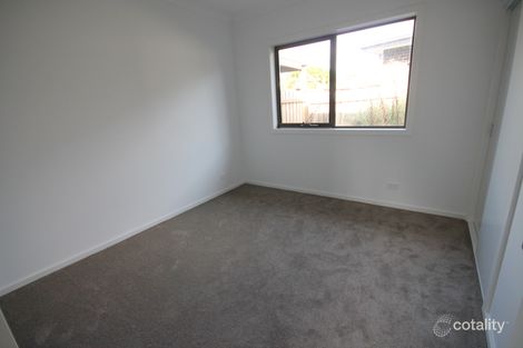 Property photo of 4/81 Rathcown Road Reservoir VIC 3073